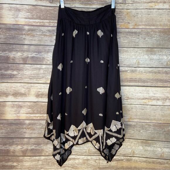 Floreat black geometric insignia embroidered asymmetrical skirt size 0 - Picture 3 of 6